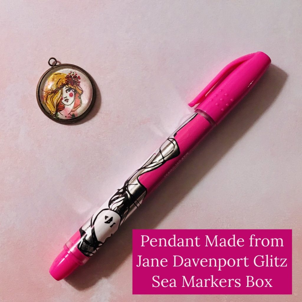 Glitz Sea Markers box pendant