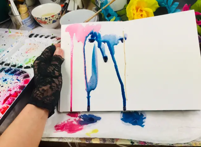 Watercolor drip background 